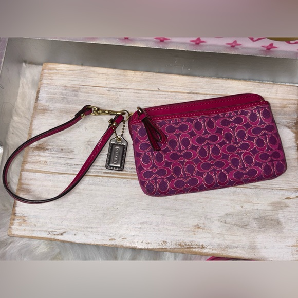 Coach pleat tote bundle - Picture 2 of 16